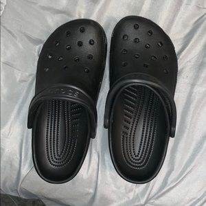 Black Crocs